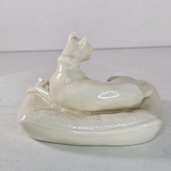Belleek Pottery Boxer Dog Figurine On Cushion Pillow Porcelain Ireland Vintage - Picture 5 of 11